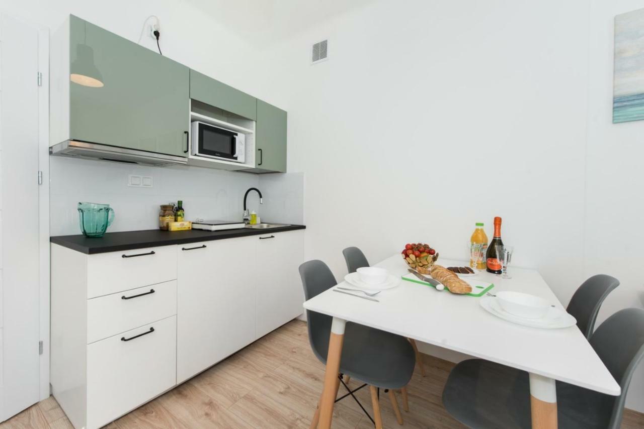 ורשה Superapart Gagarina Ministudio מראה חיצוני תמונה